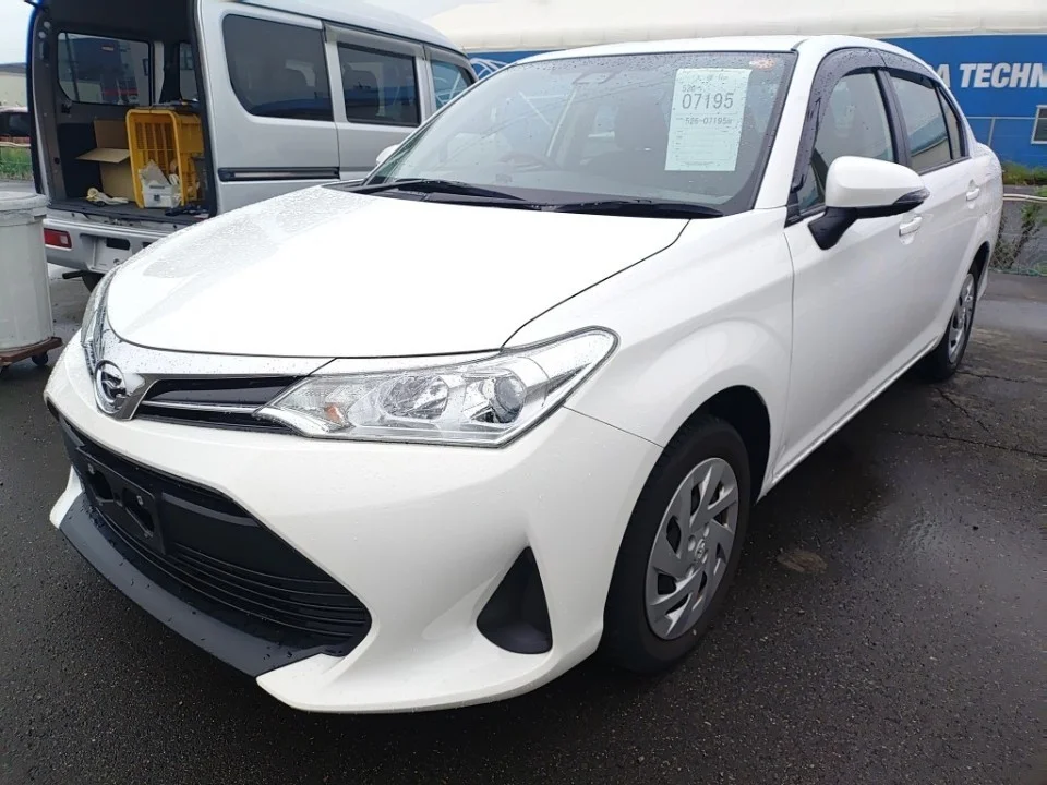Toyota Corolla Axio NRE161 2021
